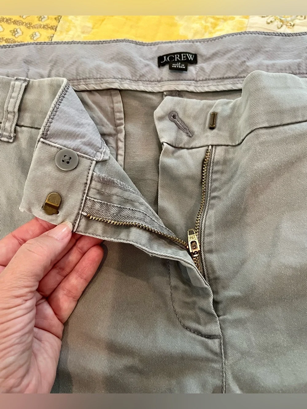 J. Crew Gray Cotton Flat Front Chino Shorts (18)